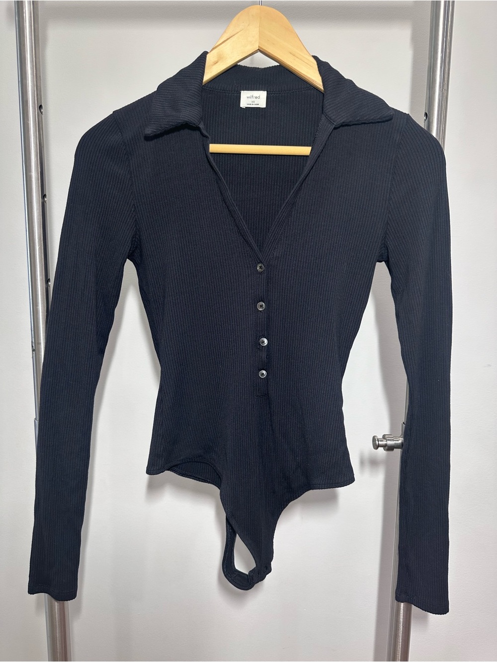 WILFRED ARITZIA Ribbed Long-Sleeve Black Button-Front Henley Bodysuit Size XS